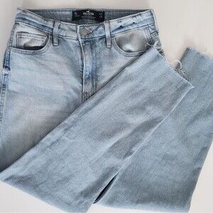 Hollister Ultra High-Rise Mom Jeans Women Size 5 Light Wash Denim Short Stretch